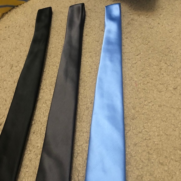 Set of 3 Geoffrey Beene black baby blue ties - Picture 2 of 2